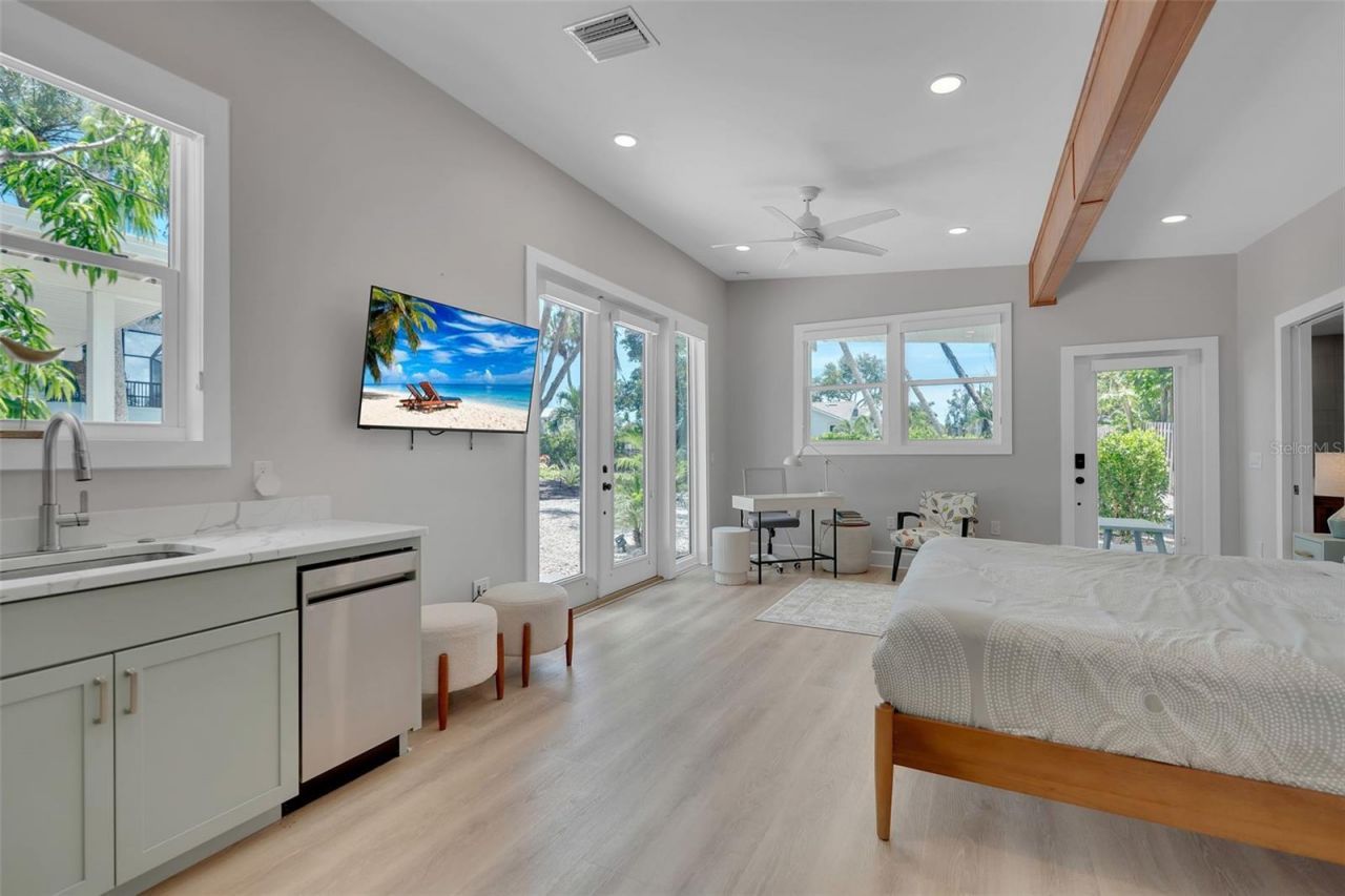 1275 Port Lane, Sarasota, FL 34242 Photo