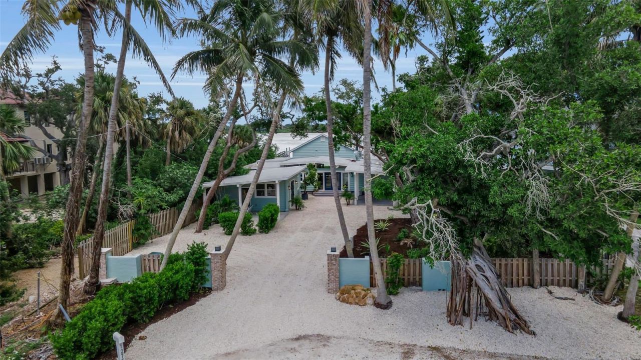 1275 Port Lane, Sarasota, FL 34242 Photo