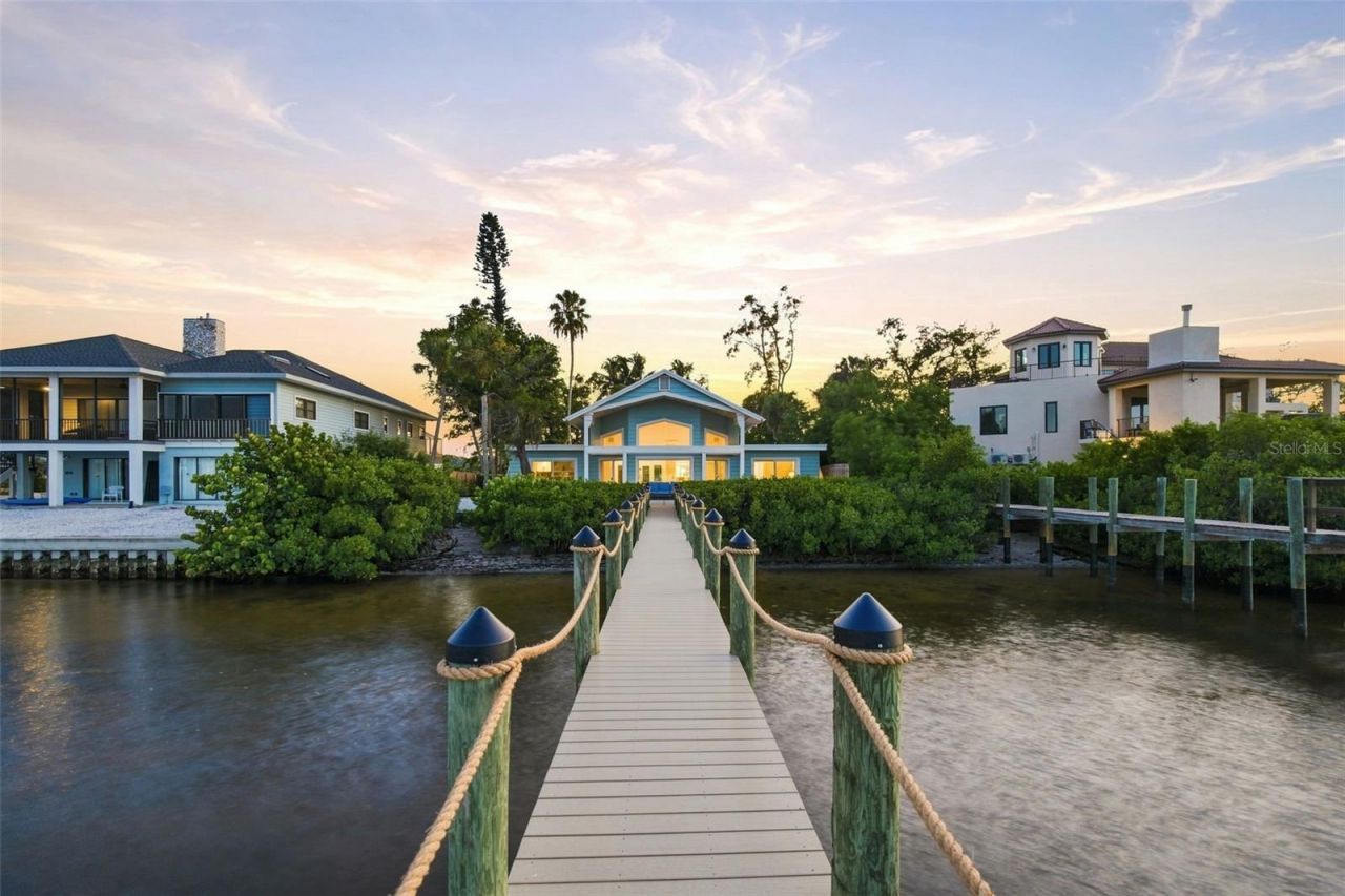 1275 Port Lane, Sarasota, FL 34242 Photo