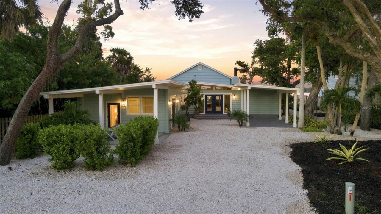 1275 Port Lane, Sarasota, FL 34242 Photo