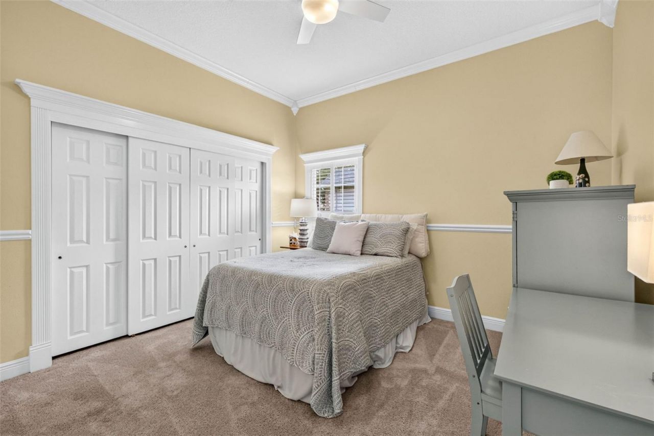 3918 S Nine Drive , Valrico, FL 33596 Photo