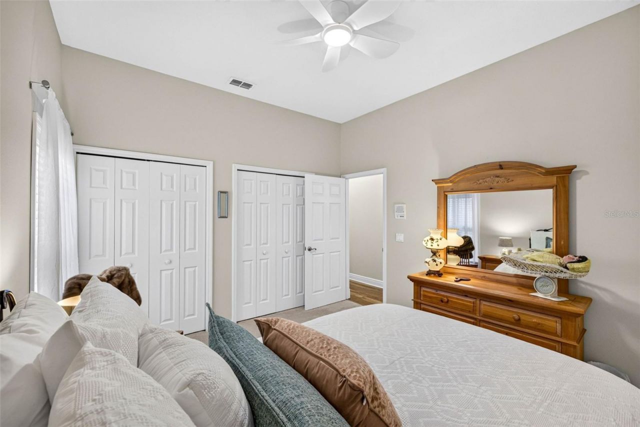 3918 S Nine Drive , Valrico, FL 33596 Photo