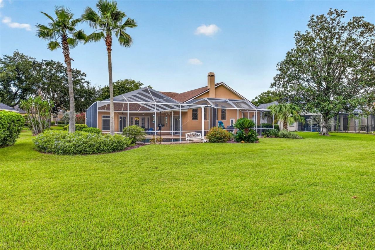 3918 S Nine Drive , Valrico, FL 33596 Photo