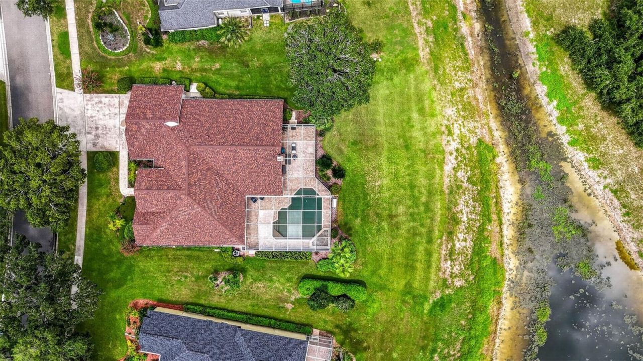 3918 S Nine Drive , Valrico, FL 33596 Photo