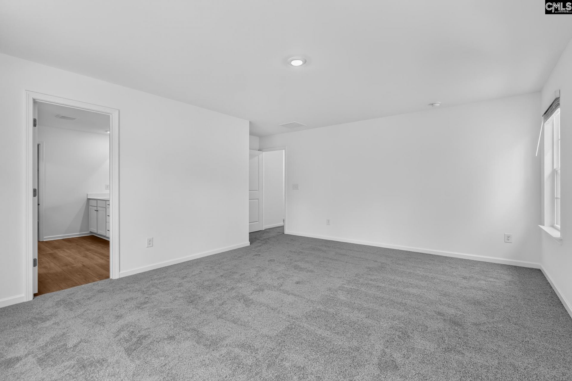 263 Foxglade Drive Photo 15
