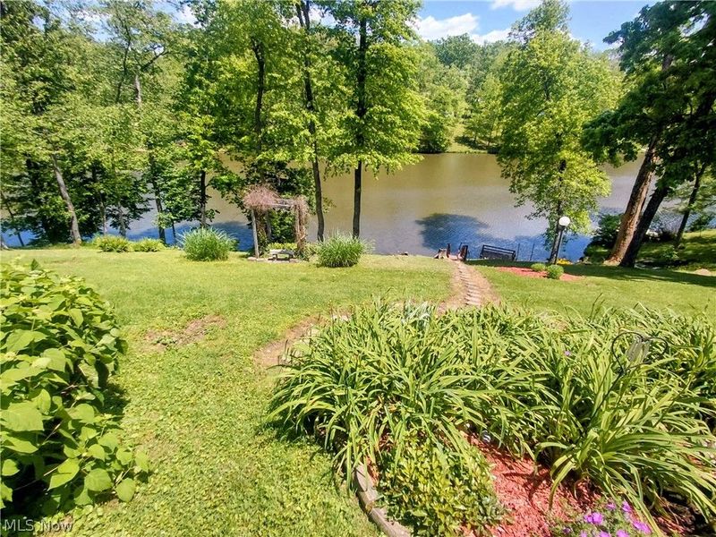6136 Vo Ash Drive SW, Carrollton, OH 44615 Photo 3