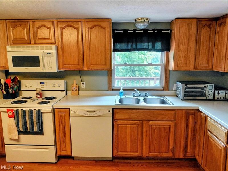 6136 Vo Ash Drive SW, Carrollton, OH 44615 Photo 8