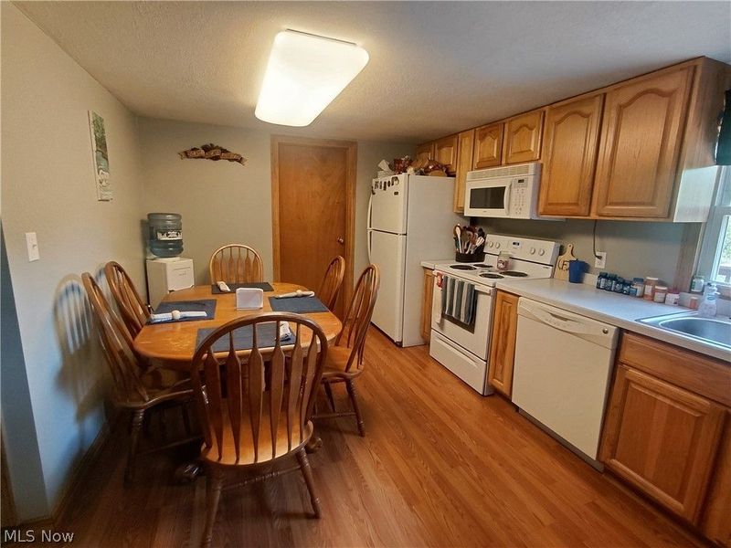 6136 Vo Ash Drive SW, Carrollton, OH 44615 Photo 9