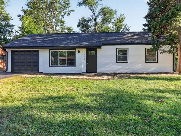 1513 77th Street , Darien, IL 60561