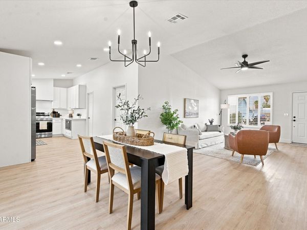 7945 W GREER Avenue, Peoria, AZ 85345