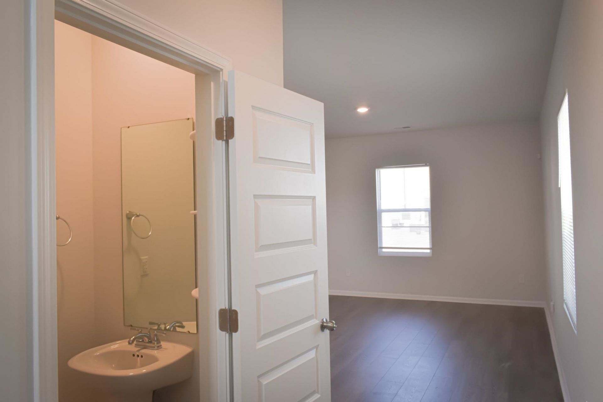 1057 Saltgrass Way Photo 10