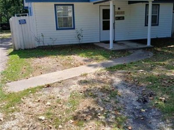 2115 Hoppin Street, Mobile, AL 36605