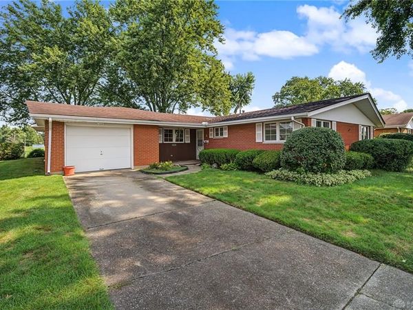 1035 Cottage Court Drive, Fairborn, OH 45324