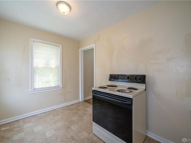 345 E Bruce Avenue, Dayton, OH 45405 Photo 7