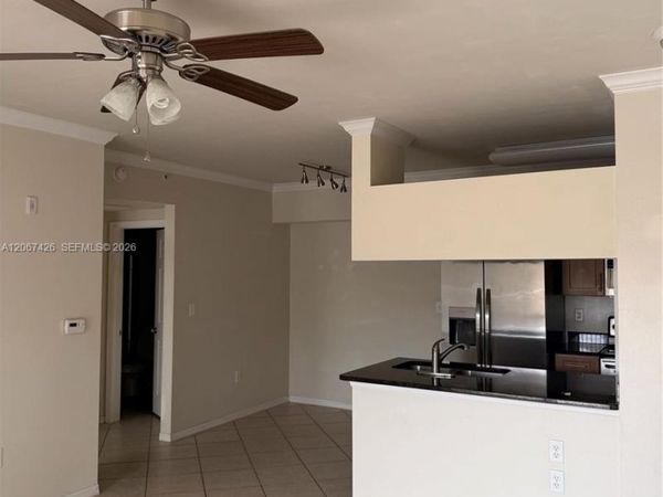 6559 Emerald Dunes Dr , Unit 303, West Palm Beach, FL 33411