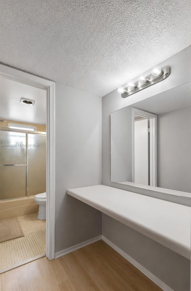 201 Berkley Rd , Unit 309, Hollywood, FL 33024 Photo