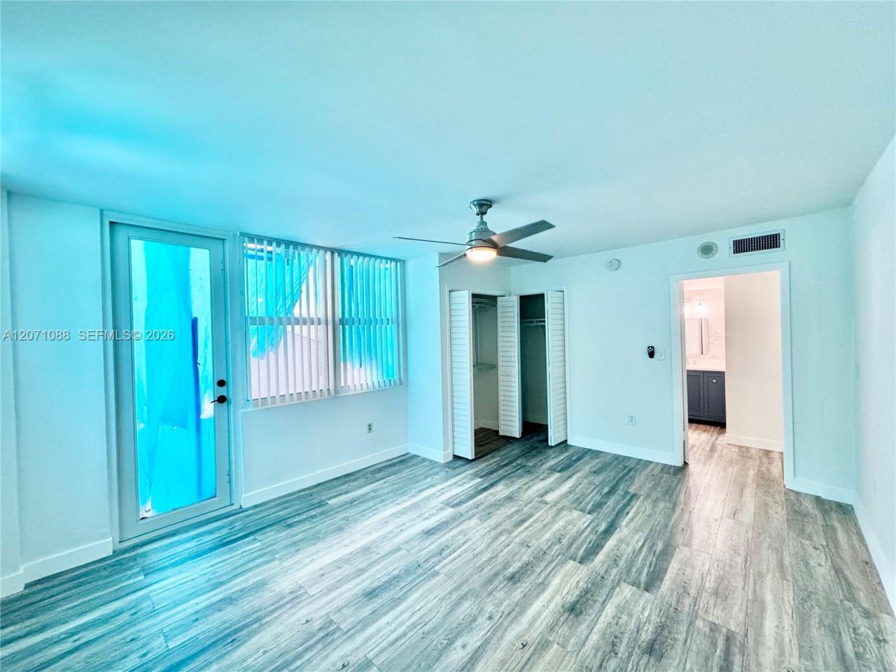 245 18th St, Unit 301, Miami Beach, FL 33139 Photo