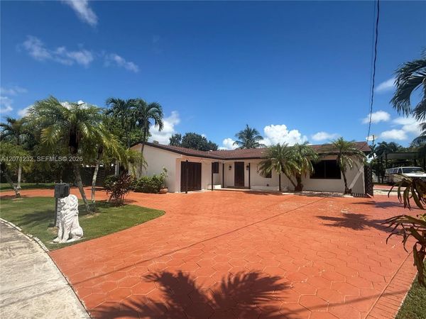 10301 SW 199th St , Cutler Bay, FL 33157