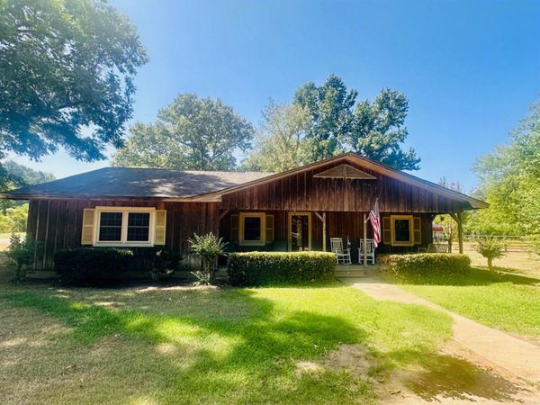 539 Ashley Road 402, Crossett, AR 71635