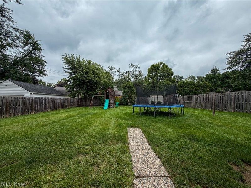 228 Wolcott Drive, Boardman, OH 44512 Photo 22