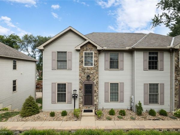 20724 Detroit Road , Rocky River, OH 44116