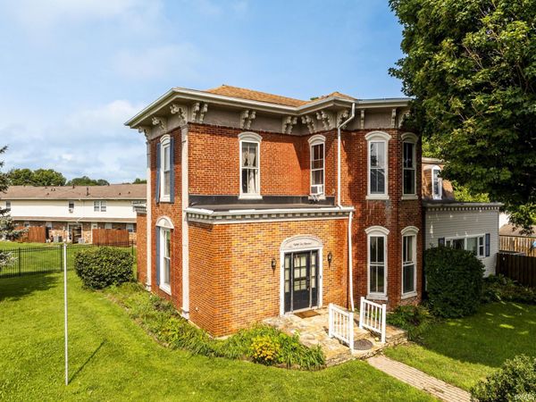 8200 W Smith Street, Yorktown, IN 47396