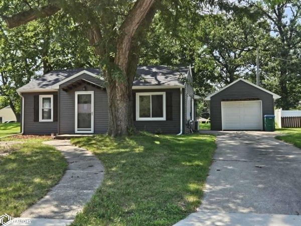 505 Lincoln Drive, Webster City, IA 50595