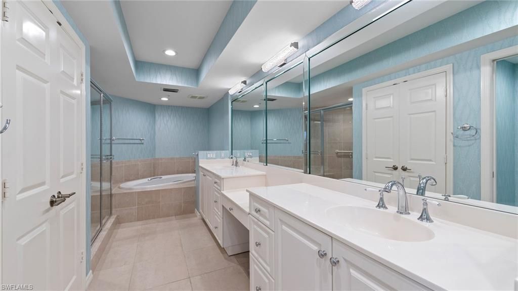 1001 Arbor Lake Dr, Unit 1404/1405, Naples, FL 34110 Photo