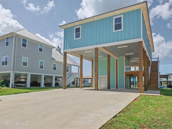 4060 N Sumatra Street, Bay Saint Louis, MS 39520