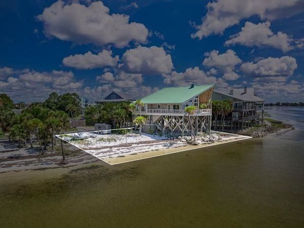 133 Beaty Taff Drive, Crawfordville, FL 32327