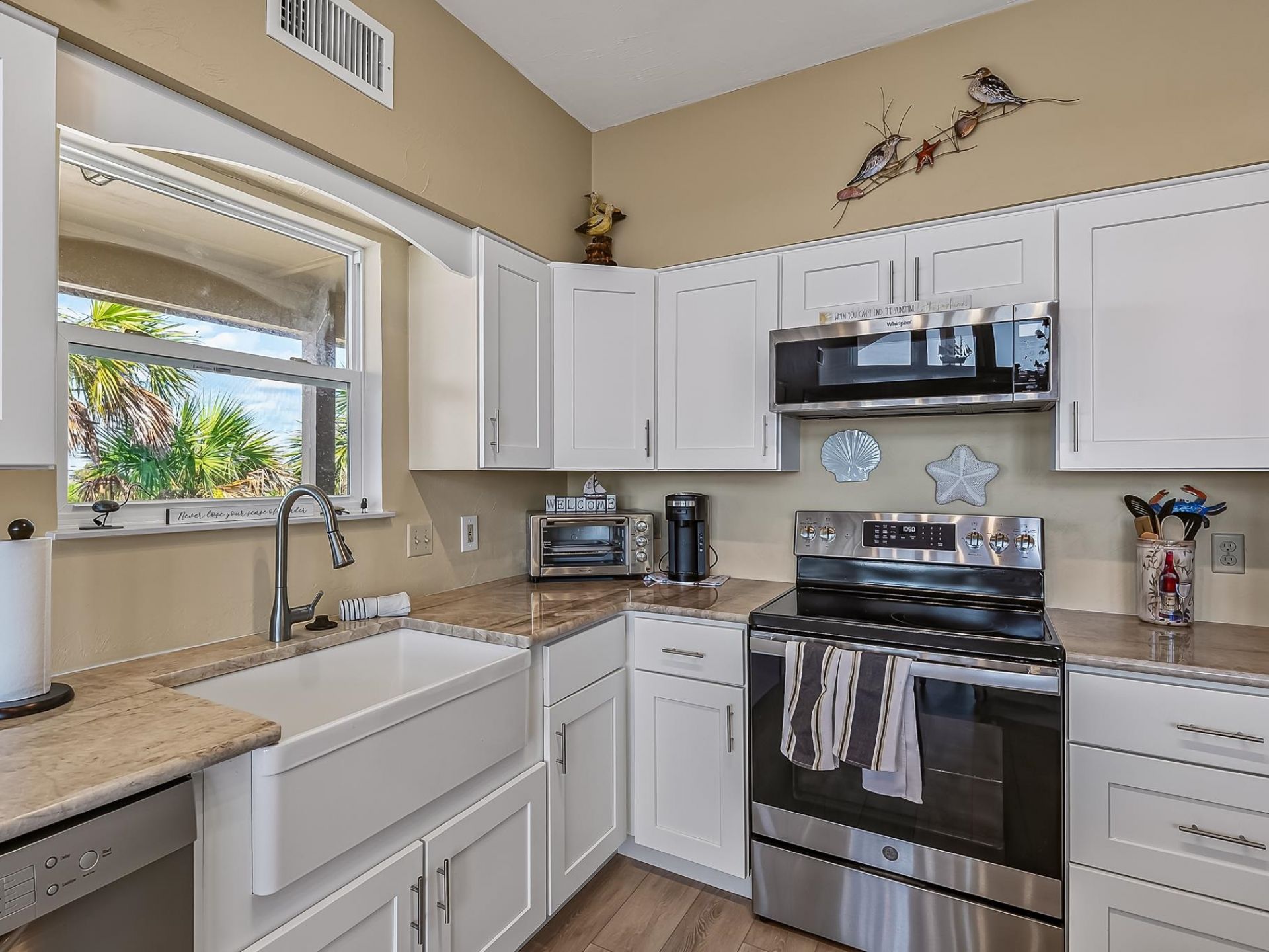 133 Beaty Taff Drive, Crawfordville, FL 32327 Photo