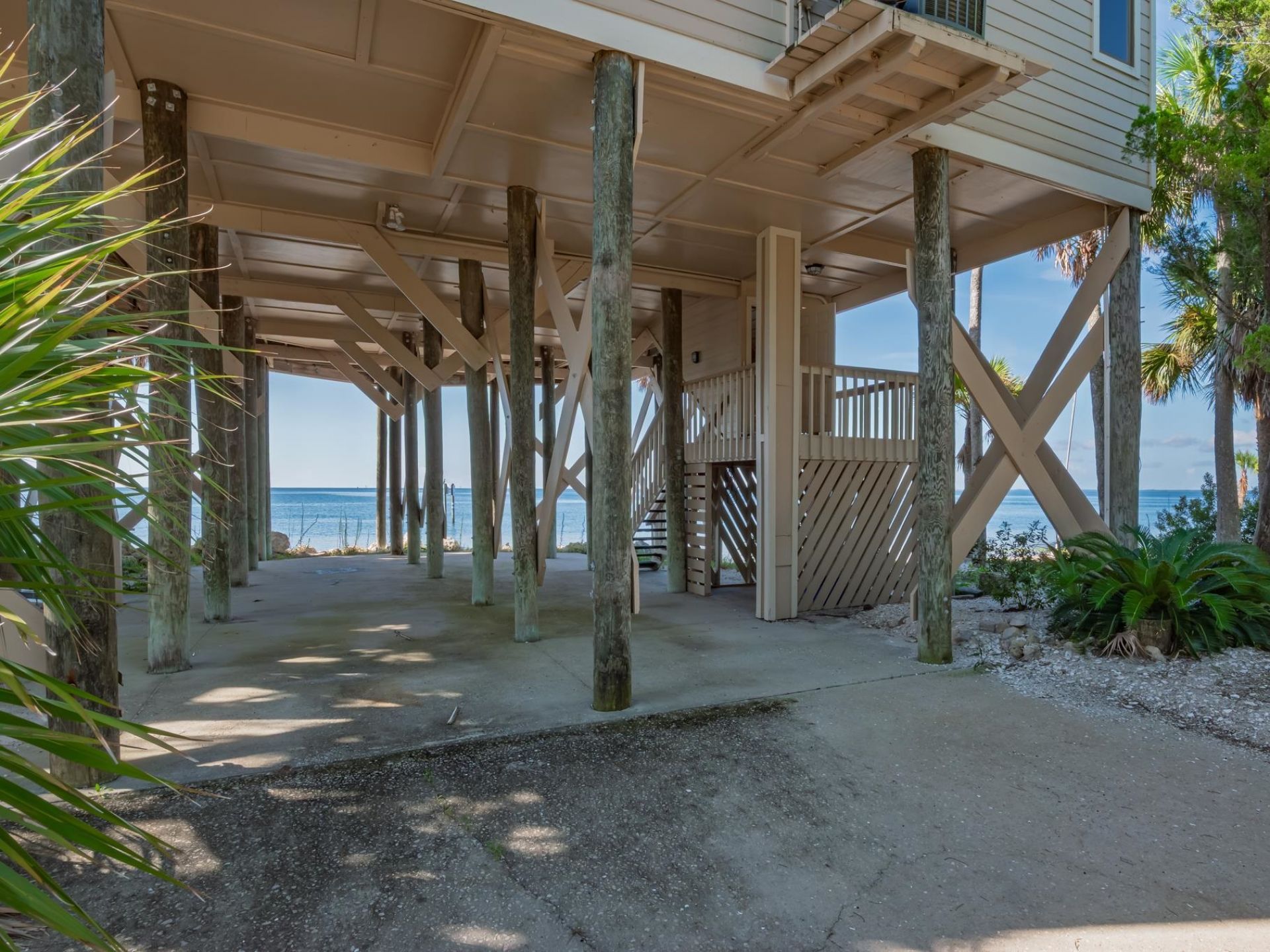 133 Beaty Taff Drive, Crawfordville, FL 32327 Photo