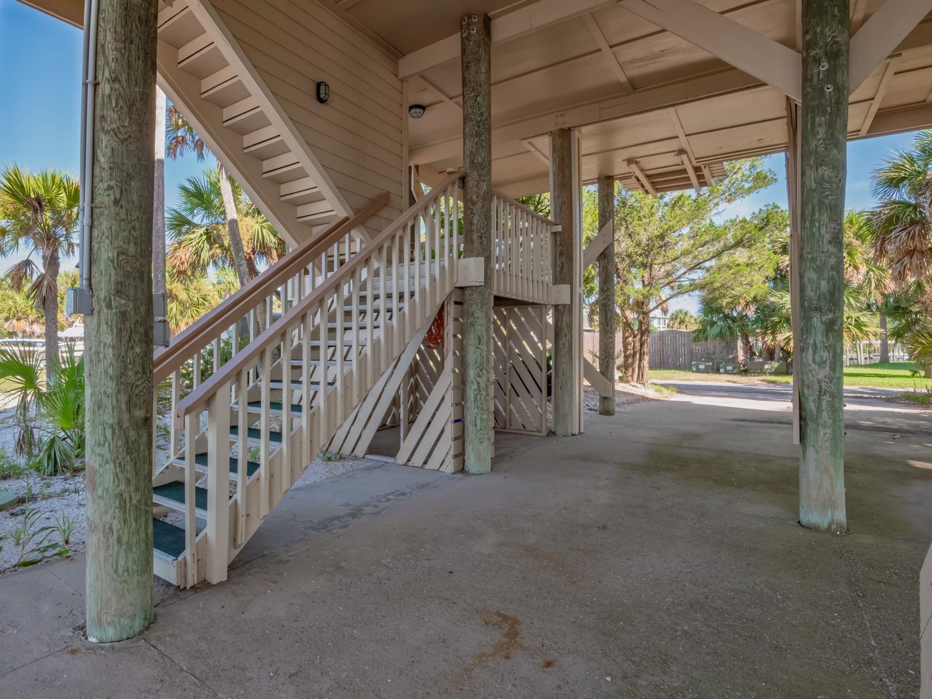 133 Beaty Taff Drive, Crawfordville, FL 32327 Photo