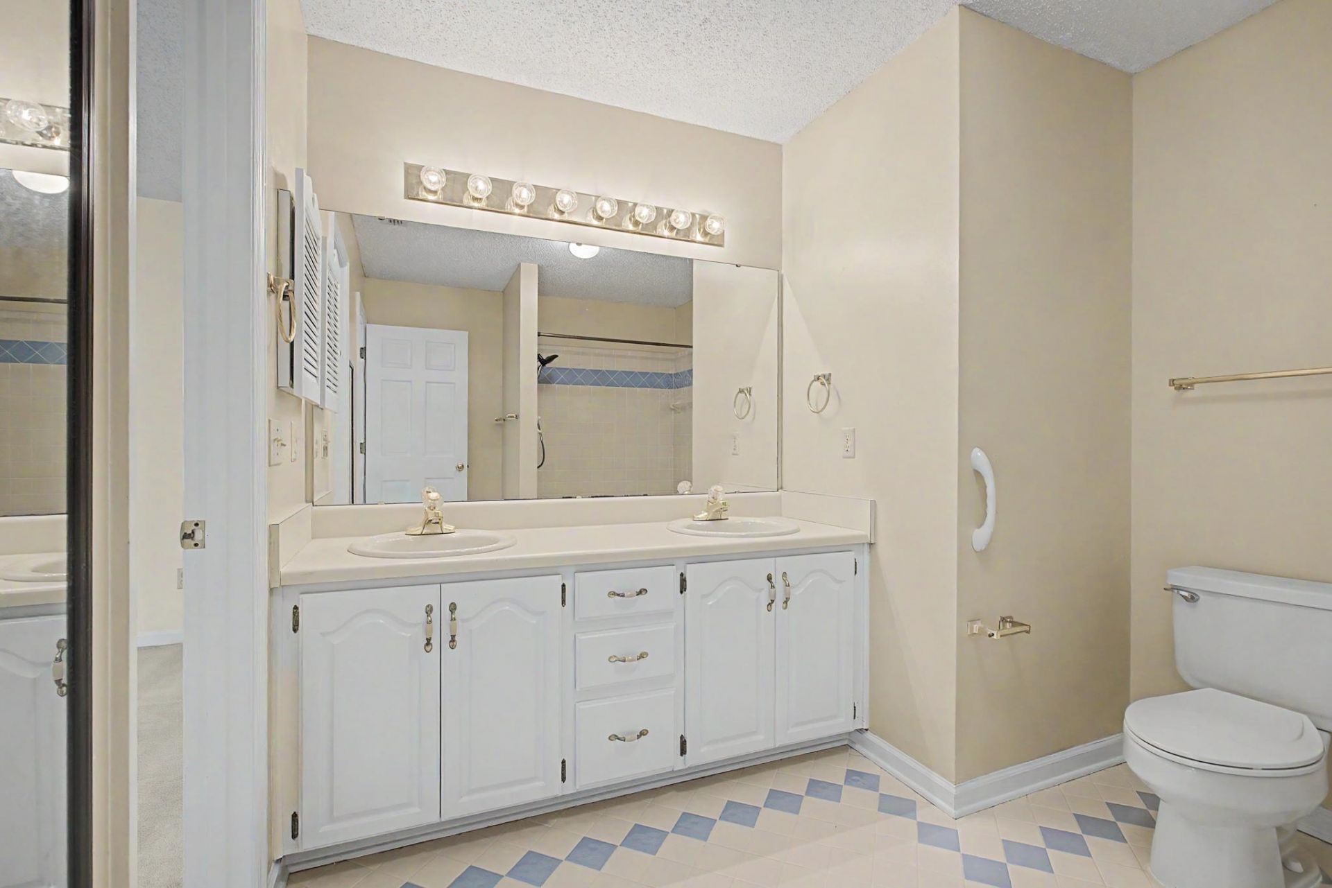 5020 Centennial Oak Circle, Tallahassee, FL 32308 Photo
