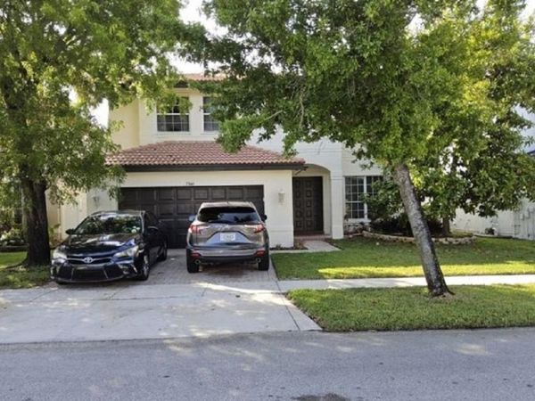 17440 SW 29th Court , Other Florida, FL 33029