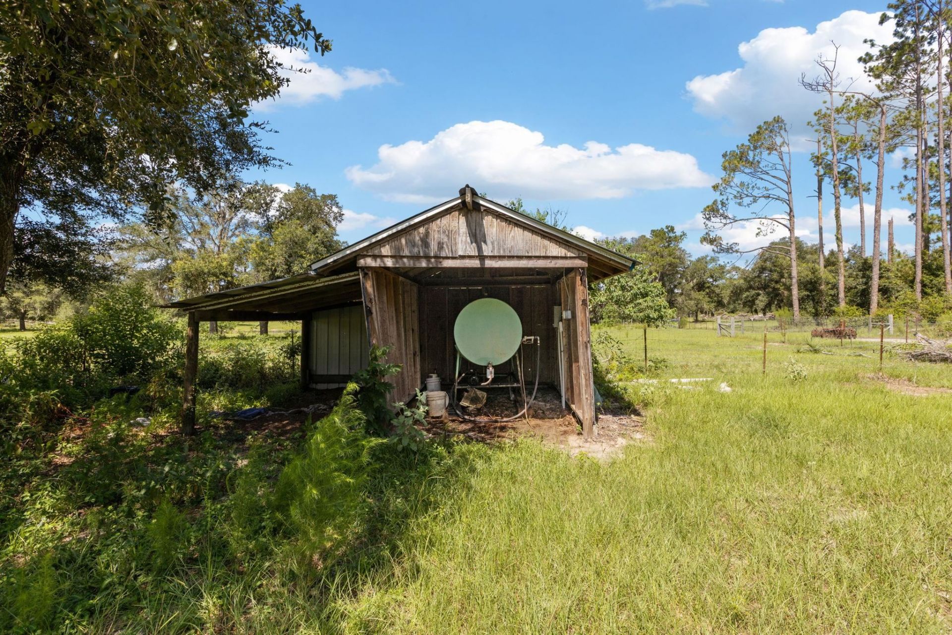 7885 Beach Rd , Perry, FL 32348 Photo