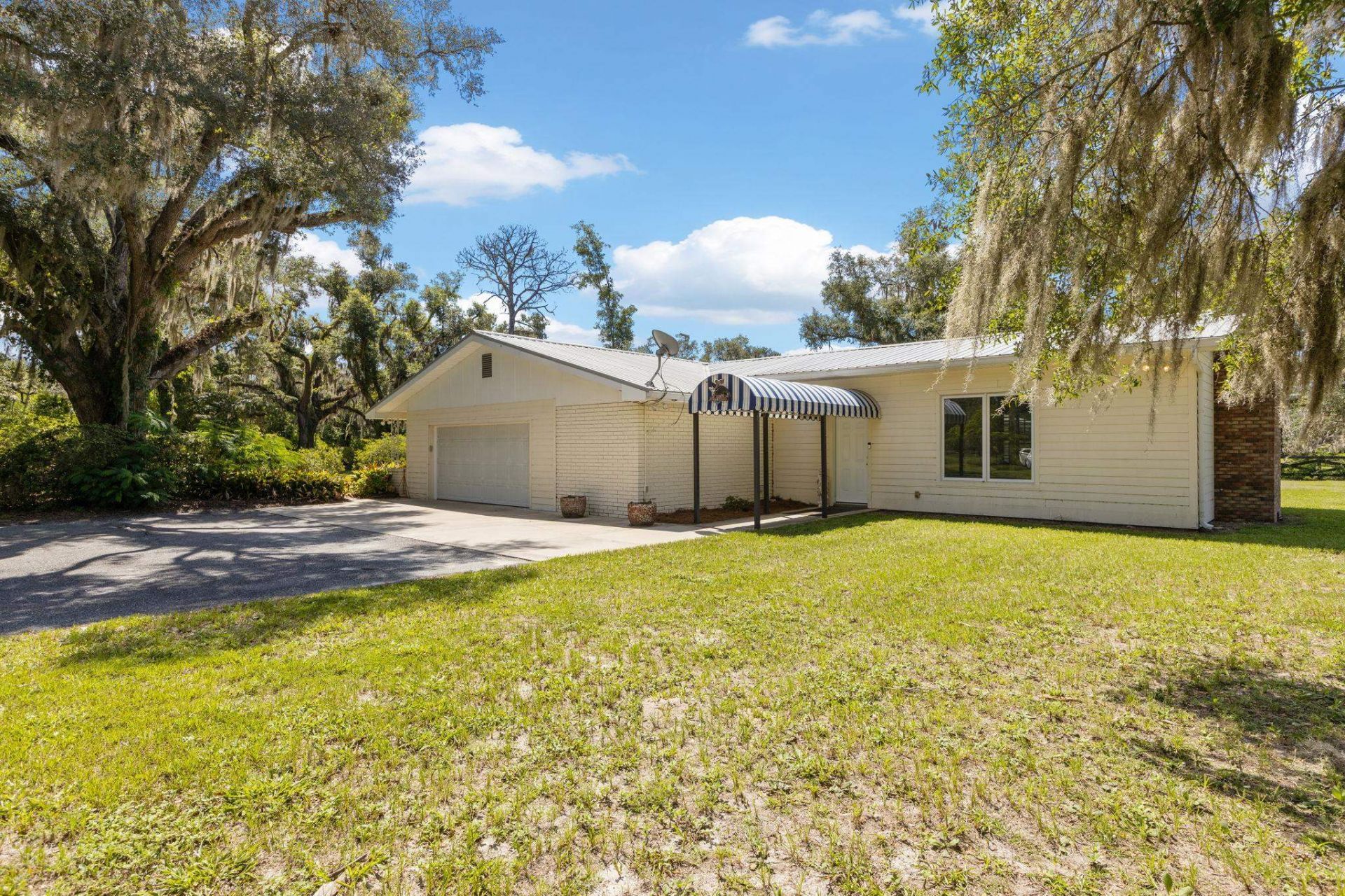 7885 Beach Rd , Perry, FL 32348 Photo
