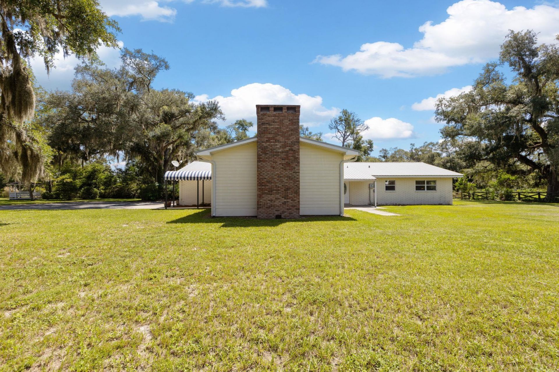 7885 Beach Rd , Perry, FL 32348 Photo
