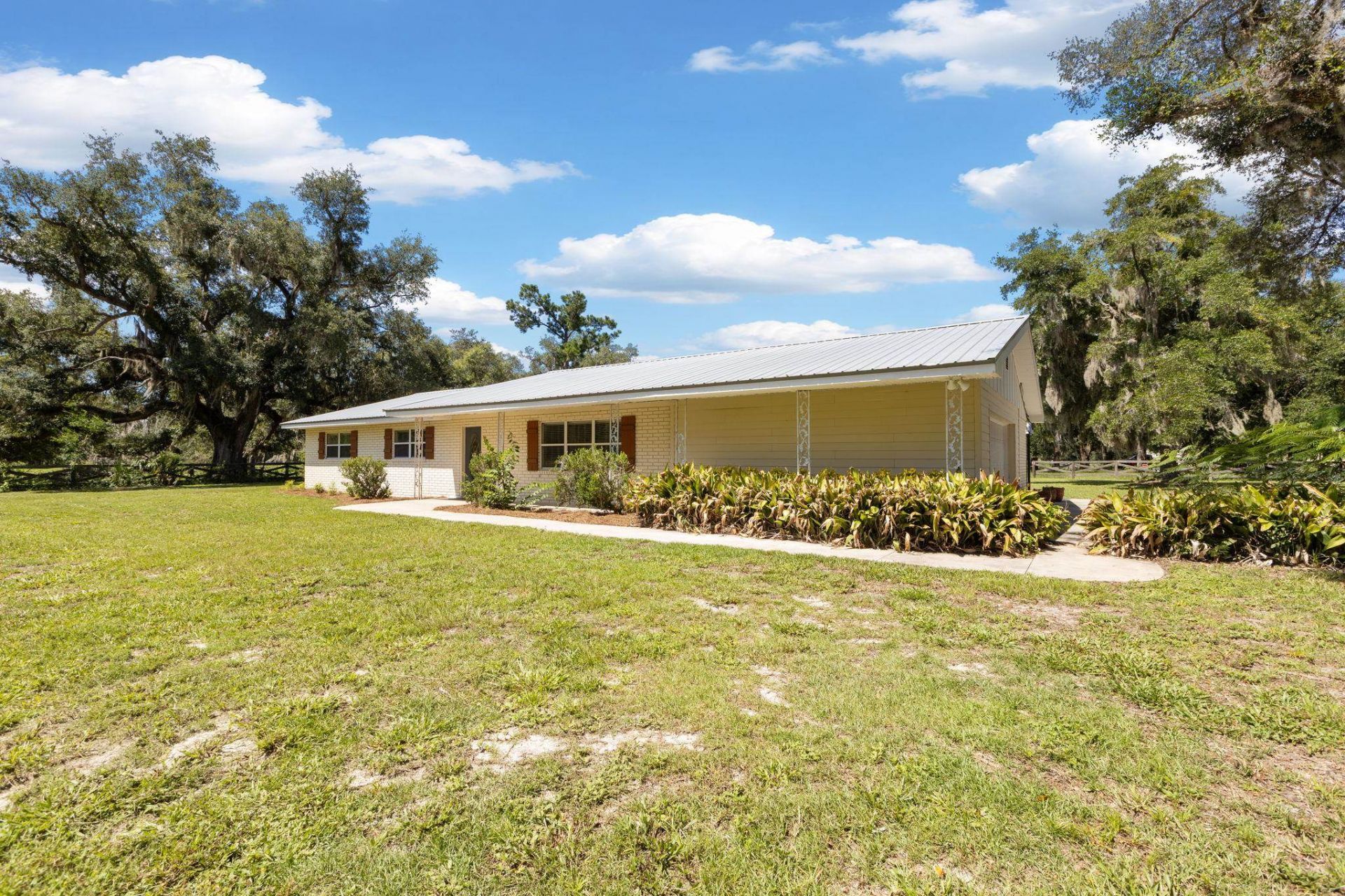 7885 Beach Rd , Perry, FL 32348 Photo