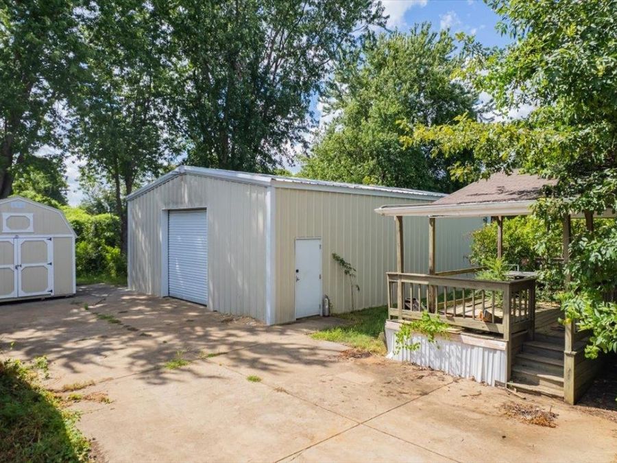 Property Image 33