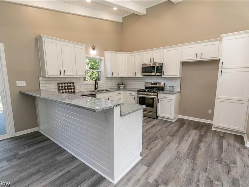 1291 Winhurst Drive, Akron, OH 44313 Photo 8