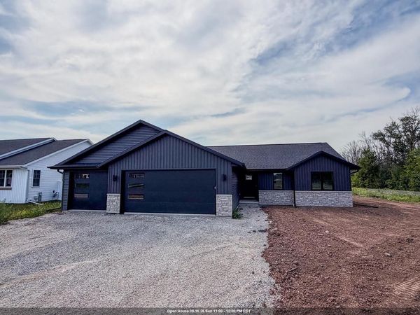 N8891 KILLARNEY WAY, Appleton, WI 54952