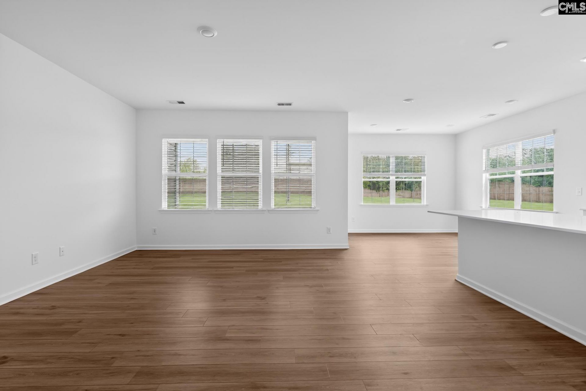 323 Hazelmount Road Photo 15