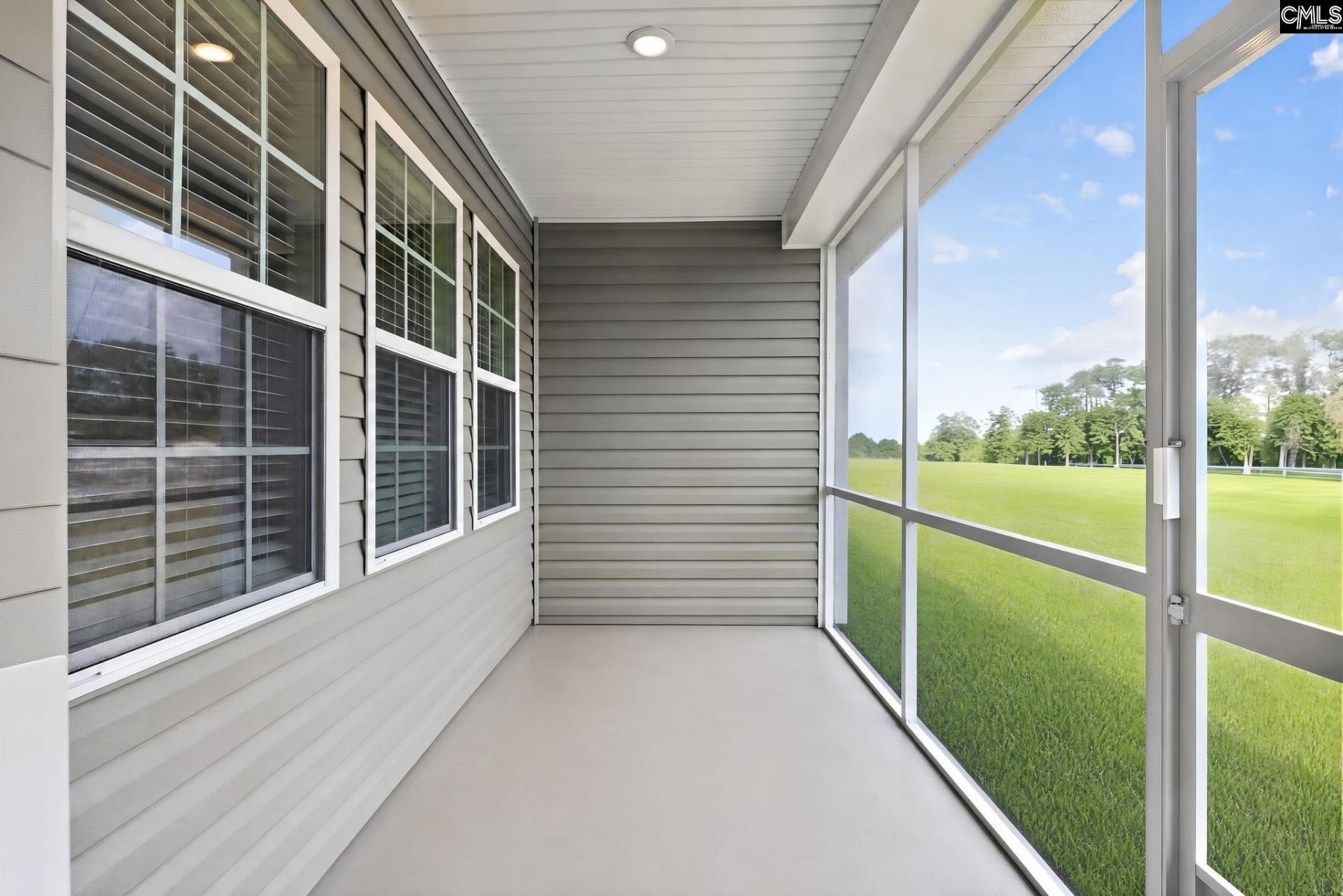 323 Hazelmount Road Photo 4