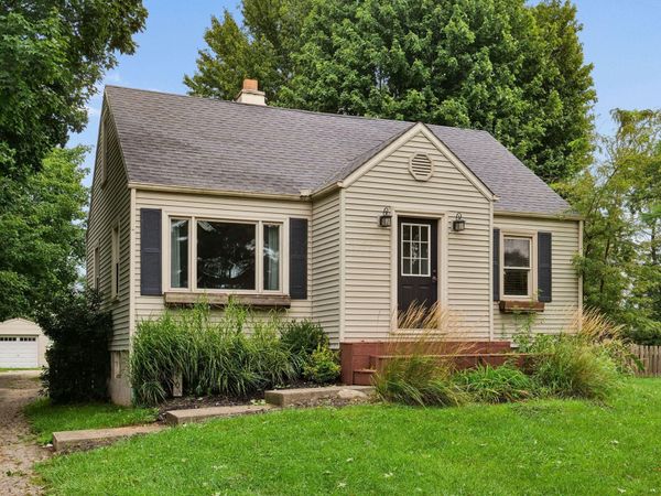 7140 Davis Road , Hilliard, OH 43026