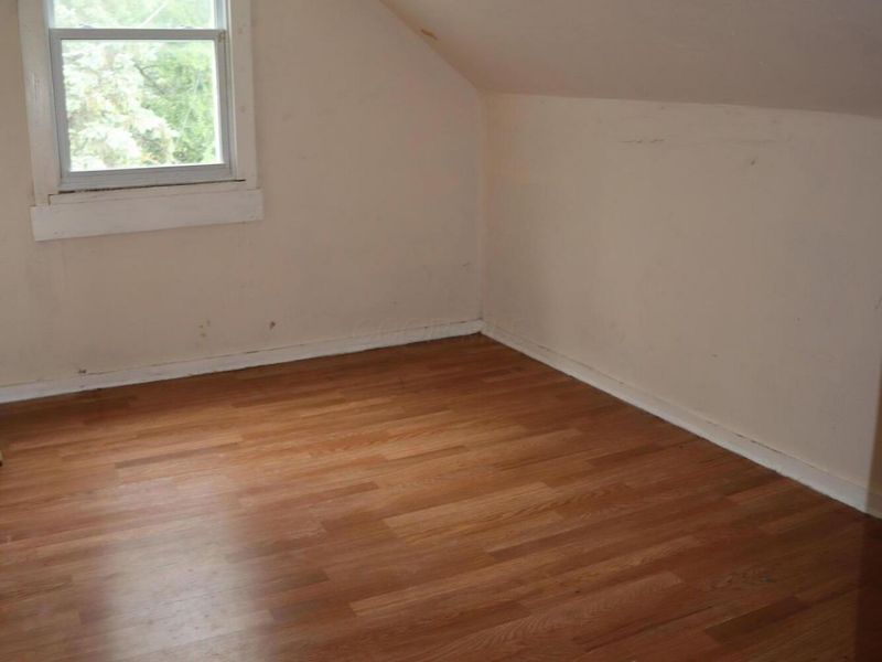 1222 E Temple Street , Washington Court House, OH 43160 Photo 5