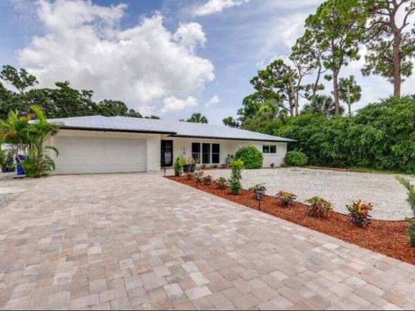 2806 8th Street, Vero Beach, FL 32968