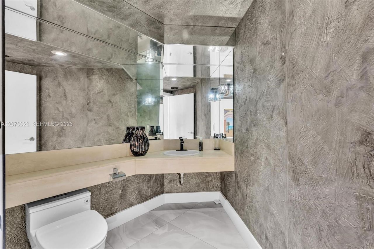 3000 Island Blvd, Unit 1106, Aventura, FL 33160 Photo