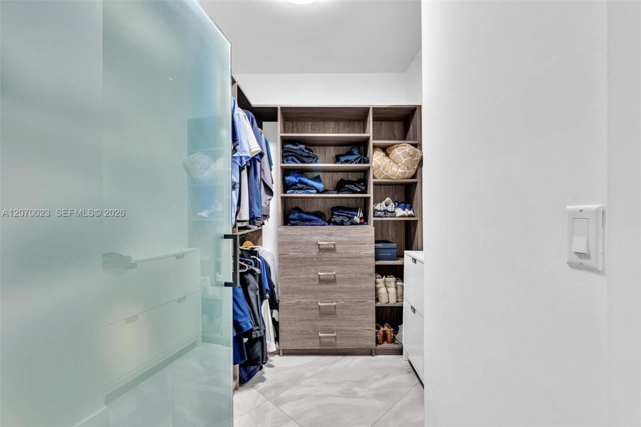 3000 Island Blvd, Unit 1106, Aventura, FL 33160 Photo