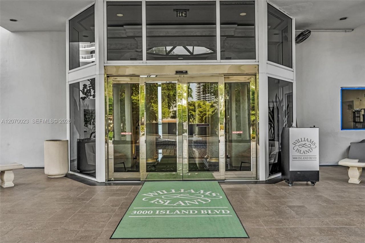 3000 Island Blvd, Unit 1106, Aventura, FL 33160 Photo